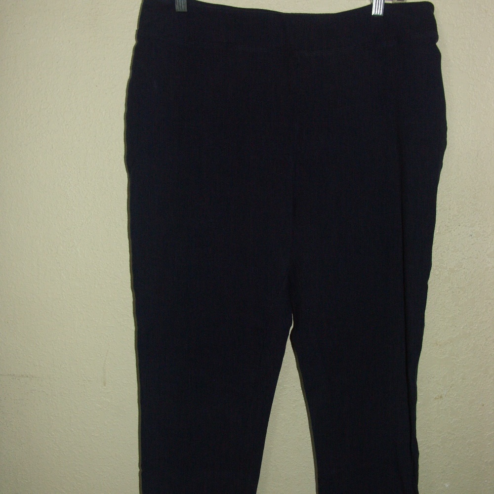 Linea capri pants